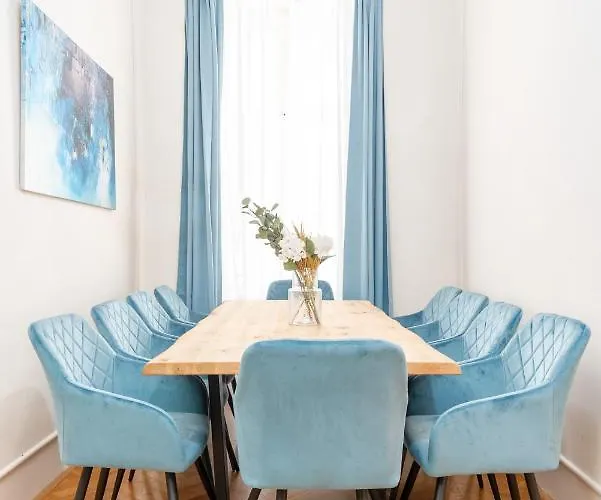 Spacious And Near Metro I Close To Parks I Akh Διαμέρισμα Βιέννη