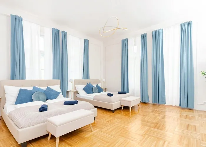 Spacious And Near Metro I Close To Parks I Akh Βιέννη