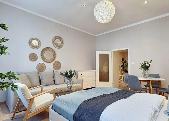 Διαμέρισμα Spacious And Near Metro I Close To Parks I Akh