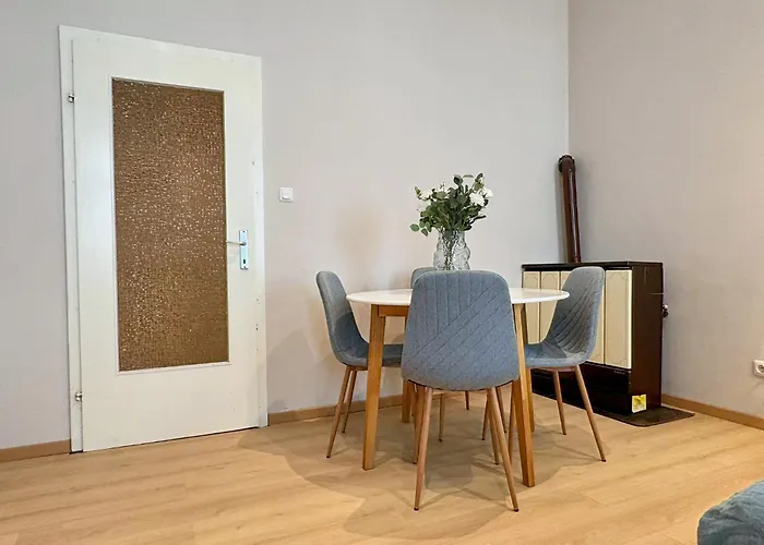 Διαμέρισμα Spacious And Near Metro I Close To Parks I Akh Βιέννη